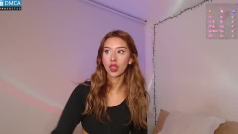 Snapshot of blue_nebula chatting on 21, 4, 2026 Blue online show from 21, 4, 2026