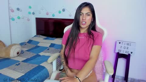 Linda  online show from 4, 1, 2025