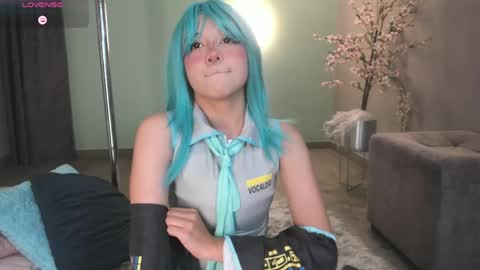 blue_sixx online show from 27, 5, 2026