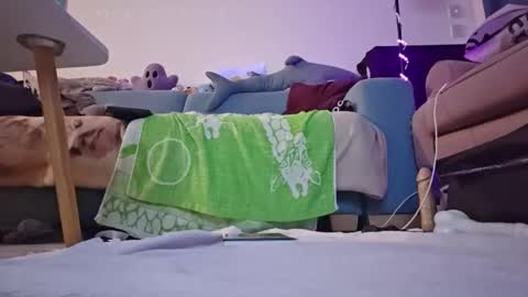 Snapshot of bluealpakka chatting on 21, 12, 2025 bluealpakka online show from 21, 12, 2025