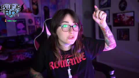 Blue online show from 20, 12, 2024