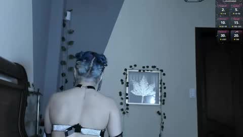 sophie  online show from 26, 9, 2025