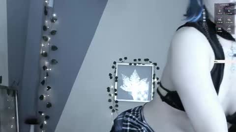 sophie  online show from 29, 9, 2025