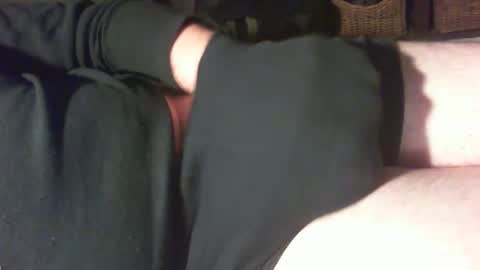 Snapshot of blueeye2308 chatting on 1, 11, 2025 blueeye2308 online show from 1, 11, 2025