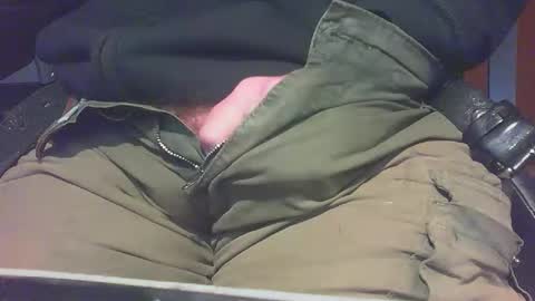 Snapshot of blueeye2308 chatting on 3, 11, 2025 blueeye2308 online show from 3, 11, 2025