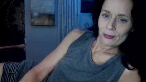 Snapshot of blueeyedlie chatting on 12, 2, 2026 Blueeyedlie online show from 12, 2, 2026