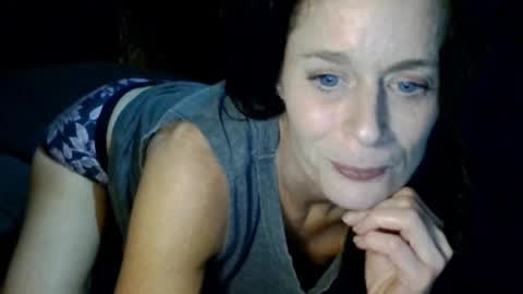 Snapshot of blueeyedlie chatting on 8, 3, 2026 Blueeyedlie online show from 8, 3, 2026