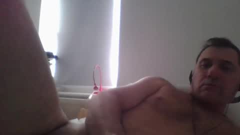 blueeyedm12 online show from 18, 1, 2026