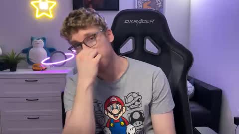 blueeyedtallguy online show from 6, 12, 2024