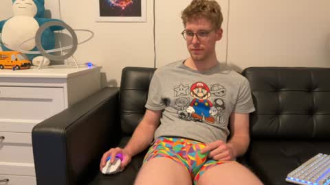 blueeyedtallguy online show from 11, 1, 2025