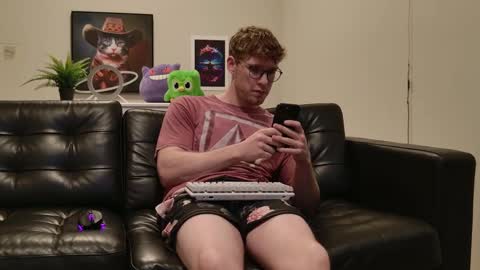 blueeyedtallguy online show from 2, 10, 2025