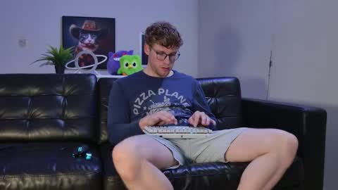 blueeyedtallguy online show from 18, 10, 2025