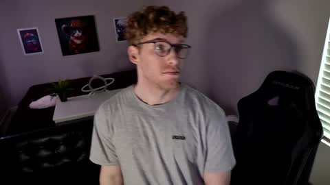 Snapshot of blueeyedtallguy chatting on 24, 3, 2026 blueeyedtallguy online show from 24, 3, 2026