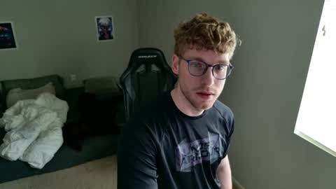 blueeyedtallguy online show from 7, 7, 2026