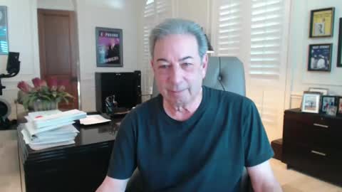 Snapshot of blueisles chatting on 8, 12, 2024 blueisles online show from 8, 12, 2024