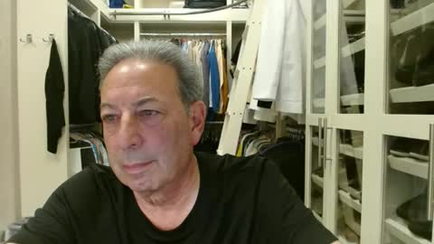 Snapshot of blueisles chatting on 9, 2, 2025 blueisles online show from 9, 2, 2025