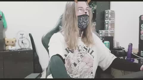 Snapshot of bluespanking chatting on 17, 12, 2025 Blue online show from 17, 12, 2025