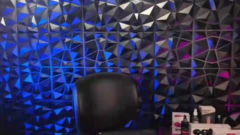 Violette 3 online show from 16, 1, 2026