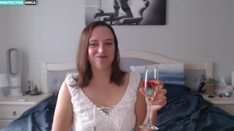 Snapshot of bluexstacey chatting on 6, 4, 2026 Stacey online show from 6, 4, 2026