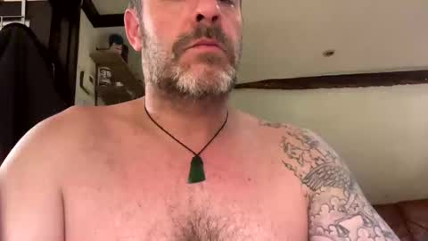 Snapshot of blueylouie8383 chatting on 14, 4, 2026 Blueyloey online show from 14, 4, 2026