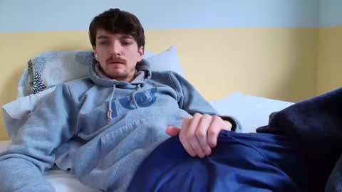 Snapshot of bluezed4 chatting on 9, 1, 2026 blue online show from 9, 1, 2026