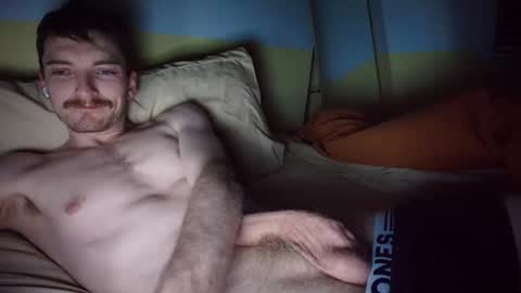 Snapshot of bluezed4 chatting on 11, 4, 2026 blue online show from 11, 4, 2026