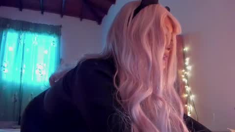 Snapshot of blumasweet chatting on 14, 2, 2025 Bluma Sweet online show from 14, 2, 2025