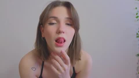 Snapshot of blush_and_breathe chatting on 9, 3, 2026 blush_and_breathe online show from 9, 3, 2026