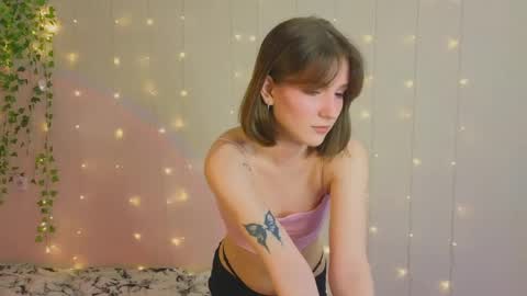 Snapshot of blush_and_breathe chatting on 24, 4, 2026 blush_and_breathe online show from 24, 4, 2026