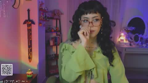   Im Nym  Justa nymph on twitter and IG online show from 14, 11, 2025