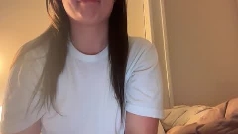 Snapshot of blushpetalbaby chatting on 17, 5, 2026 blushpetalbaby online show from 17, 5, 2026