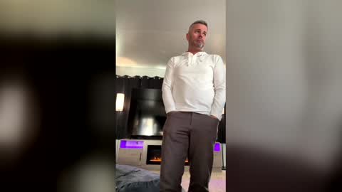 Snapshot of bmatt1903 chatting on 14, 1, 2026 BMATT1903 online show from 14, 1, 2026