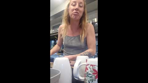 MamaMorgan online show from 14, 12, 2025