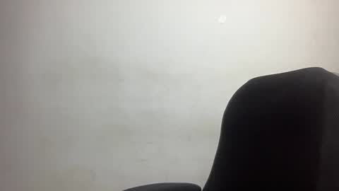 Bob  INDEPENDENT MODEL online show from 30, 12, 2024