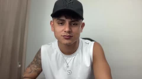 Bob  INDEPENDENT MODEL online show from 22, 2, 2025