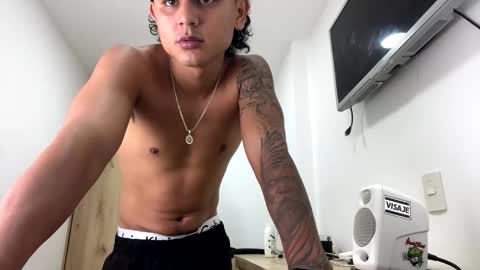 Bob  INDEPENDENT MODEL online show from 10, 9, 2025