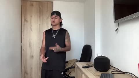 Bob  INDEPENDENT MODEL online show from 12, 9, 2025