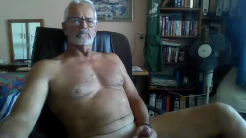 Snapshot of bobbgud chatting on 28, 6, 2026 Bobbgud online show from 28, 6, 2026