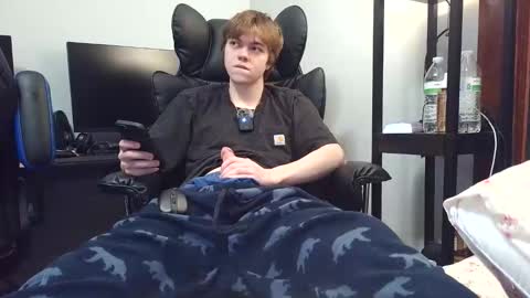 Snapshot of bobby72738 chatting on 6, 1, 2026 bobby72738 online show from 6, 1, 2026