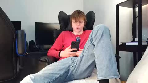 Snapshot of bobby72738 chatting on 7, 1, 2026 bobby72738 online show from 7, 1, 2026