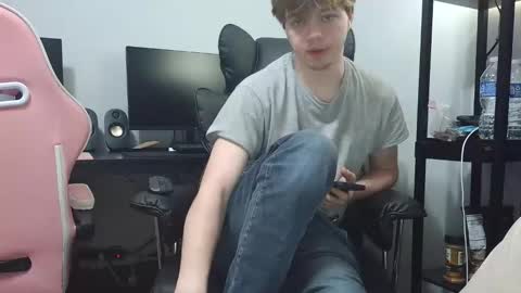 Snapshot of bobby72738 chatting on 12, 4, 2026 bobby72738 online show from 12, 4, 2026