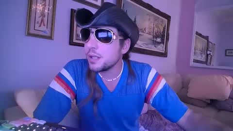 Bobby and Sadie online show from 13, 1, 2026