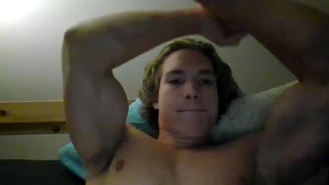 Snapshot of bobbydee35 chatting on 10, 10, 2025 bobbydee35 online show from 10, 10, 2025