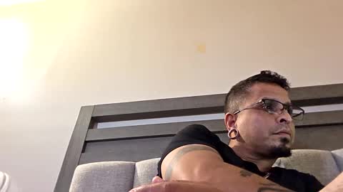 Snapshot of bobbyhill0798 chatting on 8, 10, 2025 bobbyhill0798 online show from 8, 10, 2025