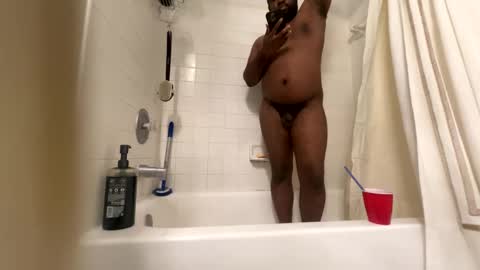 Snapshot of bobbyjones88034 chatting on 5, 12, 2024 Luv bug online show from 5, 12, 2024