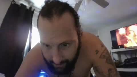 Snapshot of bobbyq2969 chatting on 3, 10, 2025 bobbyq2969 online show from 3, 10, 2025