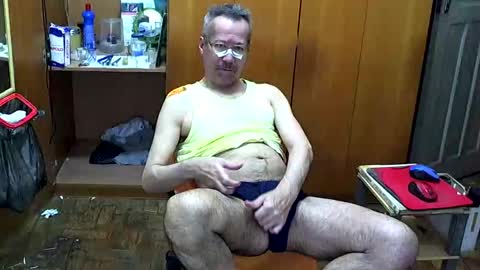 Snapshot of bobsne chatting on 15, 3, 2026 bobsne online show from 15, 3, 2026