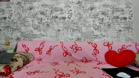 Snapshot of bodyana69 chatting on 10, 4, 2026 bodyana GIRLS SOLO ACCOUNT cutie yana online show from 10, 4, 2026