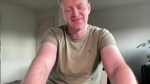 ask me online show from 25, 11, 2025