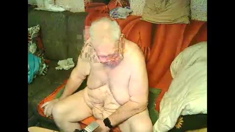 Snapshot of bomber59potsdam chatting on 2, 3, 2025 Bomber59potsdam online show from 2, 3, 2025